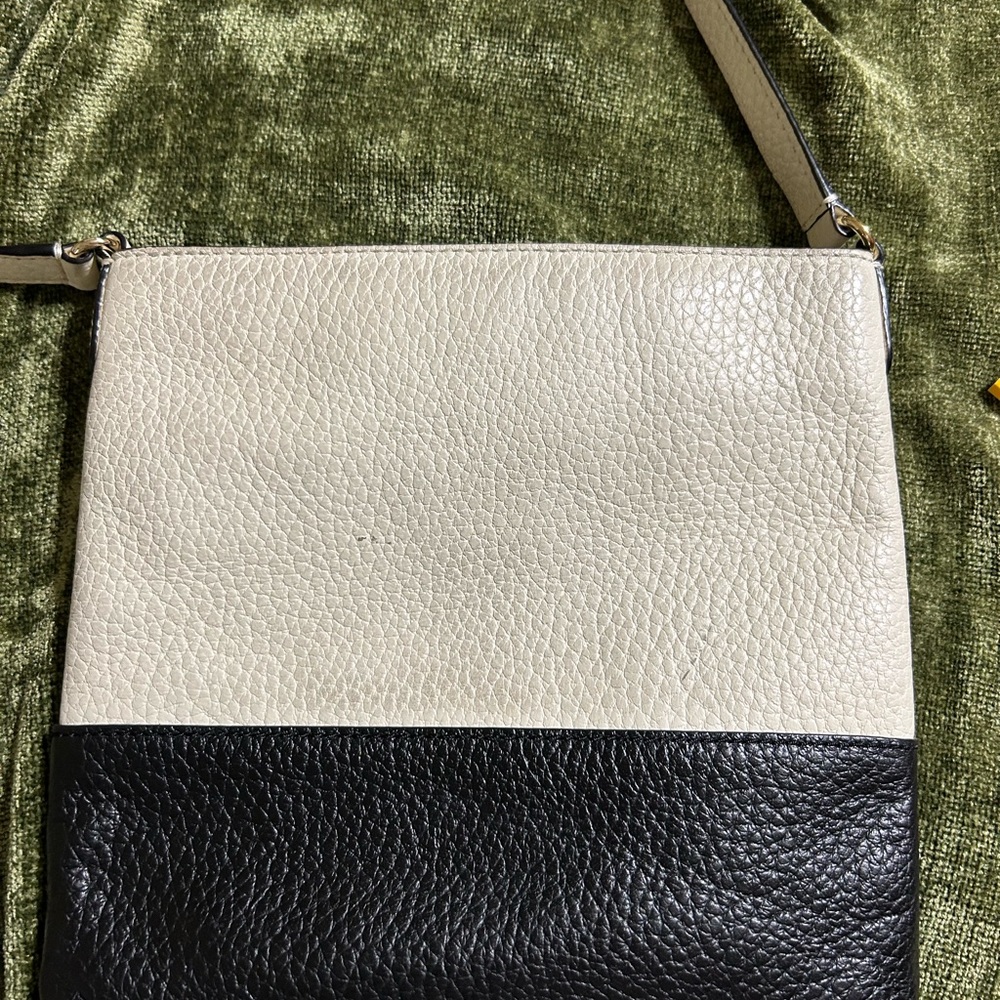 Kate Spade Ivory and Black Leather Crossbody Purse - Picture 6 of 10